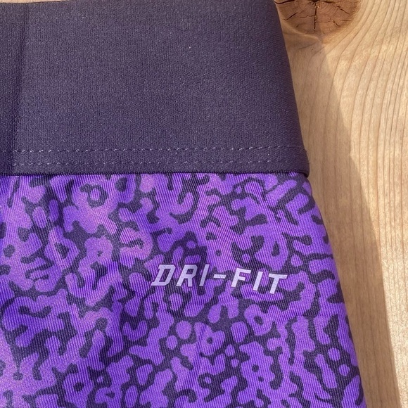 Nike Pro Capri SM mezzo print - Picture 6 of 6